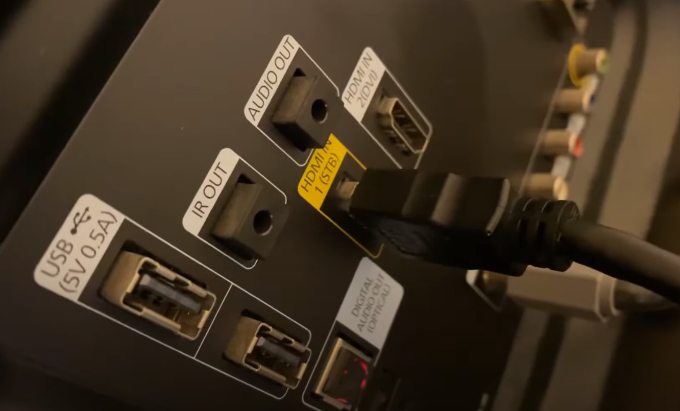 LG TV black screen with sound (Try 1 Easy FIX First!) Adaptersettlement